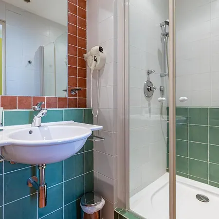 Cannes-hyper-centre *