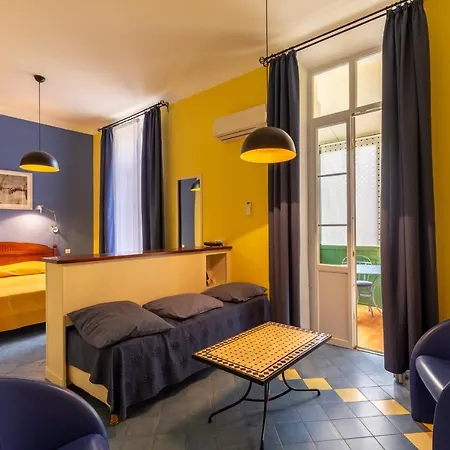 Cannes-hyper-centre * Cannes